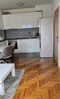 Nekretnina: Dvoiposoban stan, NOVI SAD, BULEVAR PATRIJARHA PAVLA