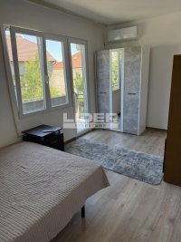 Nekretnina: Renoviran, kompletno opremljen stan ID#9848