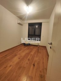 Nekretnina: 3.0 stan, Vojvode Stepe ID#9171