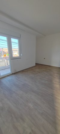 Nekretnina: Na prodaju kuca u centru Vranica