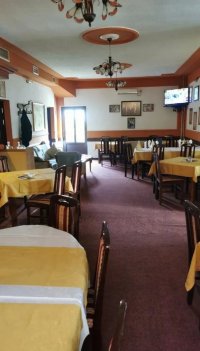Nekretnina: Kuca sa restoranom u Irigu