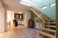 Nekretnina: Bežanijska Kosa, kuća 230m2, duži najam
