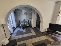 Nekretnina: Troiposoban-stari grad