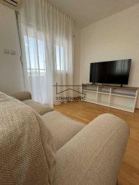 Nekretnina: Prelep dvosoban stan sa velikom terasom ID#6915