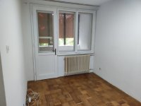 Nekretnina: Trosoban stan u naselju Mala Amerika-Zrenjanin