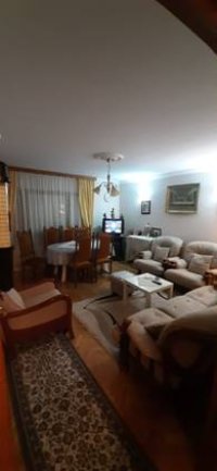 Nekretnina: Predivna kuća u Mladenovcu 