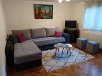 Nekretnina: Porodicna kuca sa placem u extra zoni