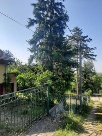 Nekretnina: Brestovik-vikendica za renoviranje i vocnjak