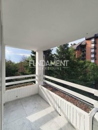 Nekretnina: Galenika 57m2+6m2, terasa, IV, cg, lux renoviran ID#1713