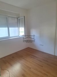 Nekretnina: Prodaje se jednoiposoban stan na Novoj Detelinari ID#6944