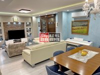 Nekretnina: 3,5 Senjak , Seher , perfektan , luksuzan stan sa dvoristem ID#2402