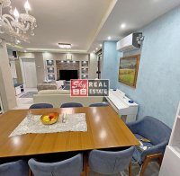 Nekretnina: 3,5 Senjak , Seher , perfektan , luksuzan stan sa dvoristem ID#2402