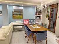 Nekretnina: 3,5 Senjak , Seher , perfektan , luksuzan stan sa dvoristem ID#2402