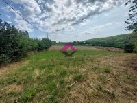 Nekretnina: Odlična ponuda ! Nemenikuće, građevinski plac u podnožju Kosmaja 27ari ID#1512