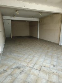 Nekretnina: Magacinsko poslovni prostor sa 25 parking mesta na Dusanovacu