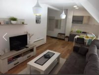 Nekretnina: Prodajem apartman u centru Divcibara