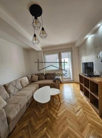 Nekretnina: CENTAR- PARKING- PET FRIENDLY ID#6962