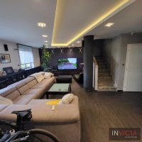 Nekretnina: PETOSOBAN STAN SA DVE GARAŽE-GRBAVICA