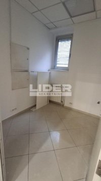 Nekretnina: Lokal u blizini hotela Moskva ID#9887