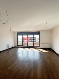 Nekretnina: 4,0   Vracar , blizina Kalenica , Loznicka , lux penthouse, garaza ID#2413