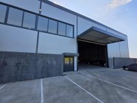 Nekretnina: Izdaje se hala 5000m2 , Batajnica