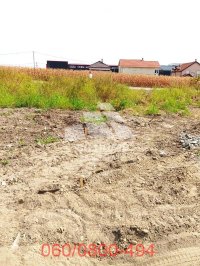 Nekretnina: Plac od 12.5 ara-Surčin-Ledine, Sremskih partizana ID#3403