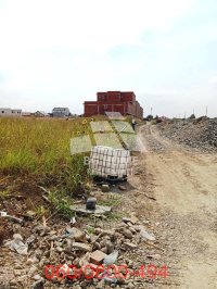 Nekretnina: Plac od 12.5 ara-Surčin-Ledine, Sremskih partizana ID#3403