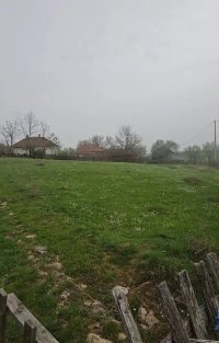 Nekretnina: Prodajem gradjevinski plac-Kosmaj