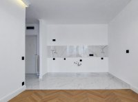 Nekretnina: VRACAR Juzni bulevar ID: 8755