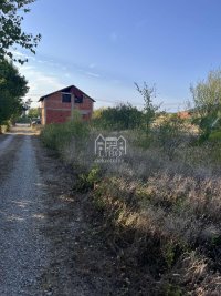 Nekretnina: Kuća P=120m2,plac 6.62 ara u Čamurliji ID#2307