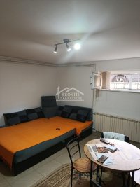 Nekretnina: Vračar - Kalenić pijaca - 0.5 ID#24483