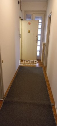 Nekretnina: Poslovni prostor na lepoj lokaciji ID#2578