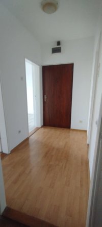 Nekretnina: STAN NOVI BANOVCI 57KvM