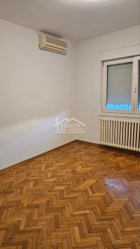 Nekretnina: Palilula - Tašmajdan - 5.0 ID#24515