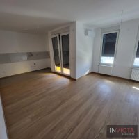 Nekretnina: Nov, lux, troiposoban, centar