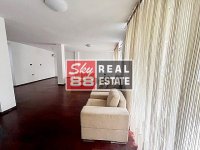 Nekretnina: 4,0 Savski venac ,Dedinje ,rezidencijalna zona ,blizina Americke ambasade ID#2432