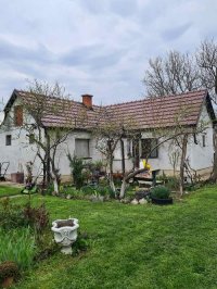 Nekretnina: Kuća u Bogatiću 