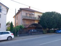 Nekretnina: Prodajem kucu u Batajnici 270m2
