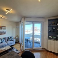 Nekretnina: STARI GRAD Kolarceva ID: 8817