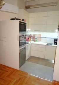 Nekretnina: ZVEZDARA VOJVODE SAVATIJA ID: 2900