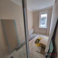 Nekretnina: KUĆA SA DVE STAMBENE JEDINICE-ADAMOVIĆEVO