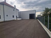 Nekretnina: Izdaje se magacin 470m2 u Ugrinovcima