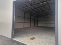 Nekretnina: Izdaje se magacin 470m2 u Ugrinovcima