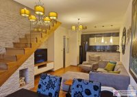 Nekretnina: Zvezdara, Vojvode Vlahovića, zgrada Direkcije  84m2-Lođa