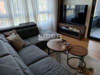 Nekretnina: Svetao i funkcionalan stan ID#134386