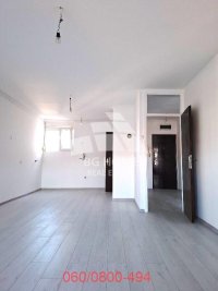 Nekretnina: 2.0 stan u Borči, Lička ID#3499