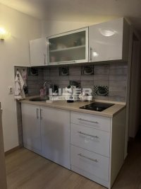 Nekretnina: Kompletno namešten stan sa svim troškovima uračunatim-potkrovlje, nov ID#2203