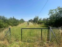 Nekretnina: Surčin, Boljevci, plac na glavnom putu ID#21636