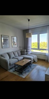 Nekretnina: Potpuno nov lepo opremljen stan na Socijalnom! ID#6920