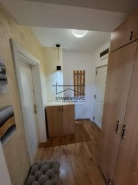 Nekretnina: Veoma lepa garsonjera u CENTRU grada! ID#6895